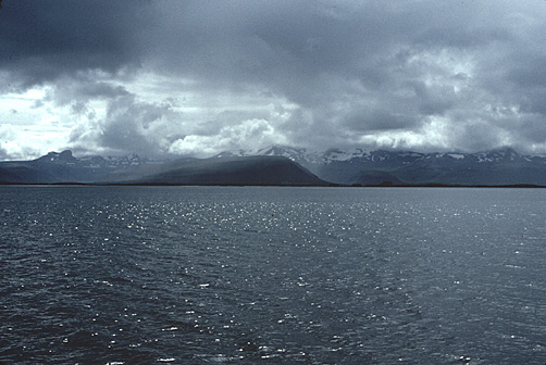 Color photo of Snæfellsnes, larger version.