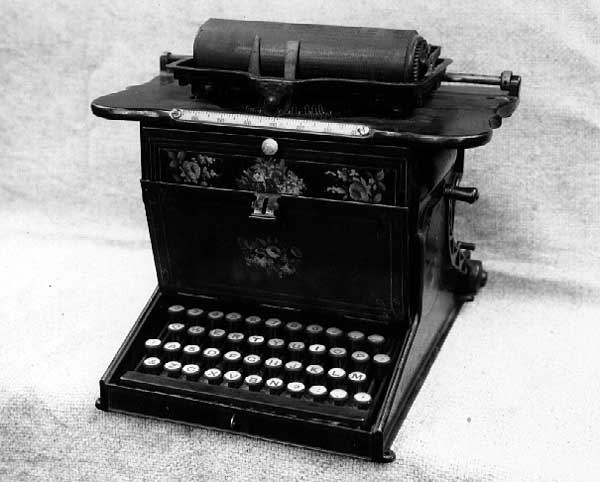 Image of Sholes-Glidden Typewriter