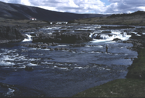 Color photo of Laxá, larger version.