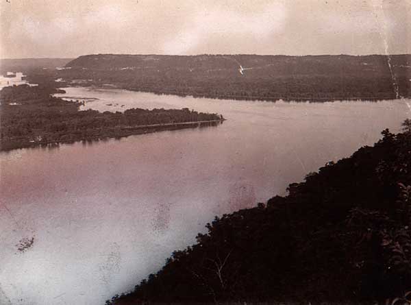 Image of Wisconsin and Mississippi Rivers' Junction